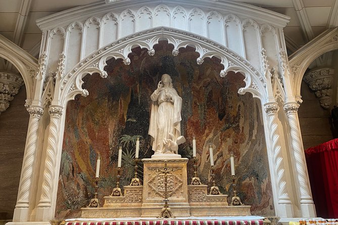 NYC: St. Patrick's Cathedral Official Self-Guided Audio Tour - Start at 631 5th Ave: what happens before you hear anything