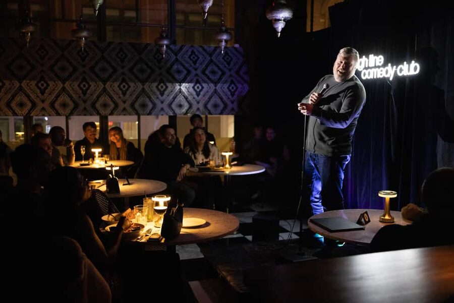 NYC: Stand Up Comedy with Free Round of Mini-Golf - The free mini-golf round: why it’s more than a gimmick