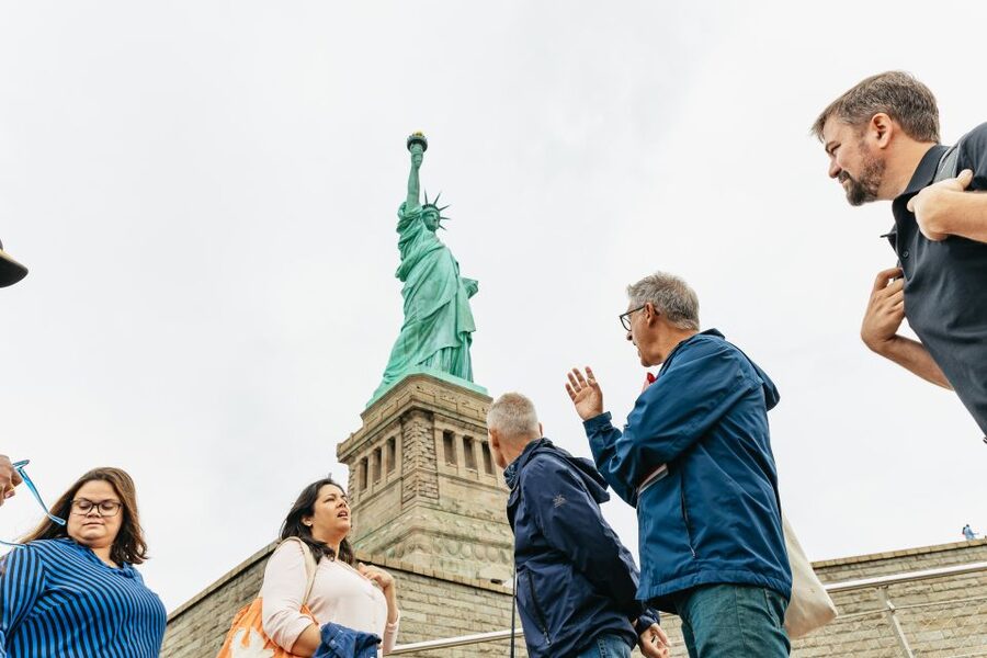 NYC: Statue of Liberty and Ellis Island Guided Tour - The 2-hour Express vs the full 4-hour with Ellis Island