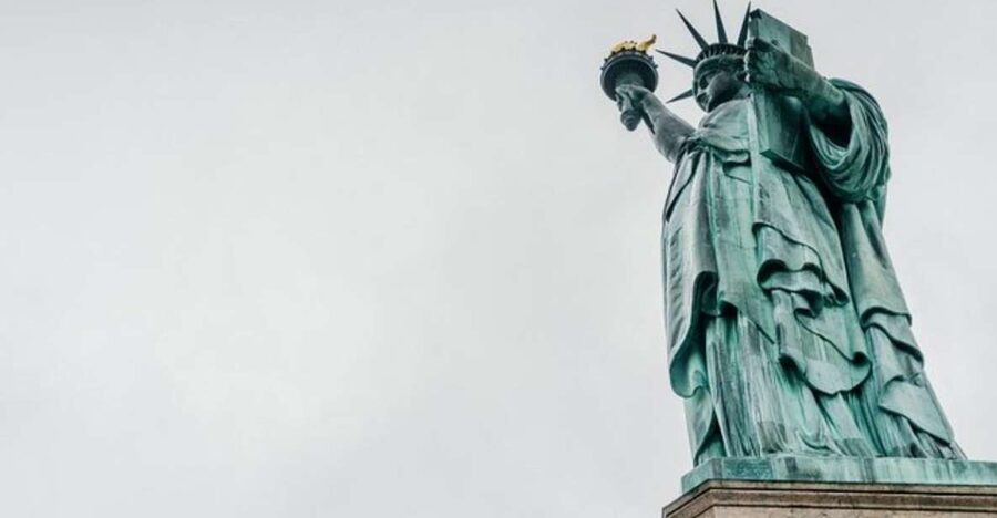 NYC: Statue of Liberty and Ellis Island Tour with Ferry - FAQ