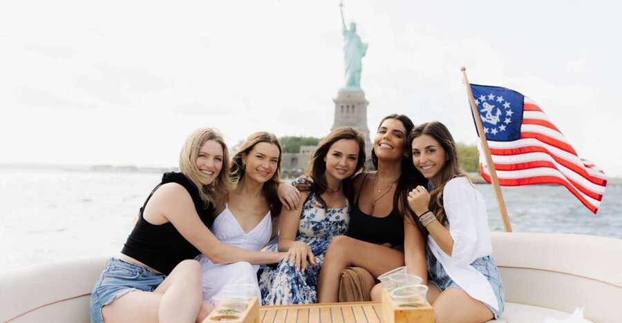 NYC: Statue of Liberty Private Yacht Tour - Meeting Point at Chelsea Piers: How to Find Motor Vessel KARLA