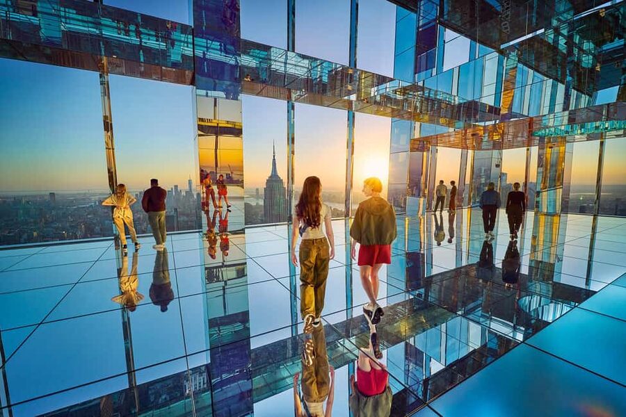 NYC: SUMMIT One Vanderbilt Tickets - Included Extras: Apres Bar and Café Without Extra Stops