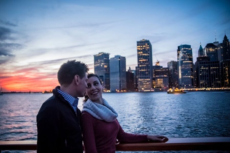NYC: Sunset Holiday Cocoa Cruise - Holiday Vibes Onboard: Cocoa, Music, and Cozy Seating