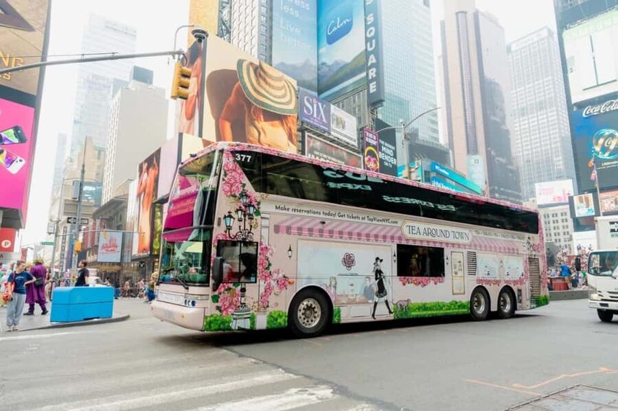 NYC: Tea Around Town Bus Tour with Live Entertainment - Tea, scones, and sweets: What’s actually included