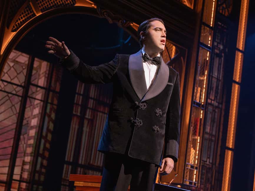 NYC: The Great Gatsby the Musical on Broadway - Roaring 20s Sets and Costumes: The Visual Payoff