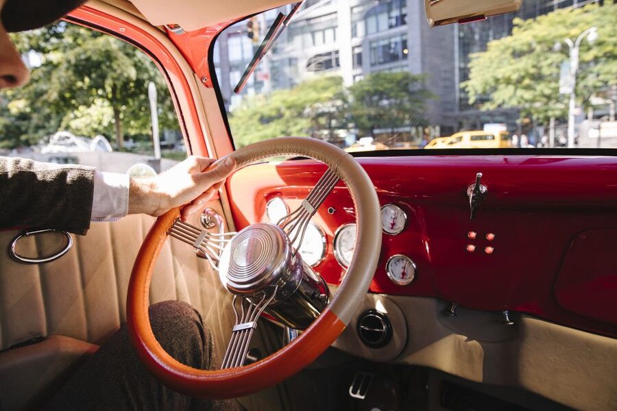 NYC: Vintage Car Midtown Manhattan Tour - City Hall Park, Trinity Church, and St. Paul’s Chapel: old New York energy