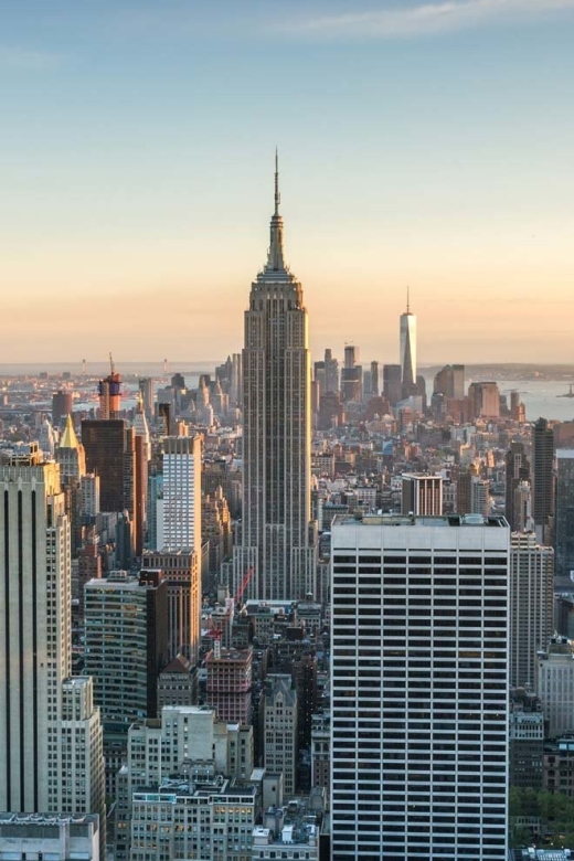 NYC: Walking Tour with Local Guide and 30+ Top NYC Sights - Fifth Avenue to Rockefeller Center: the skyline run with practical photo stops