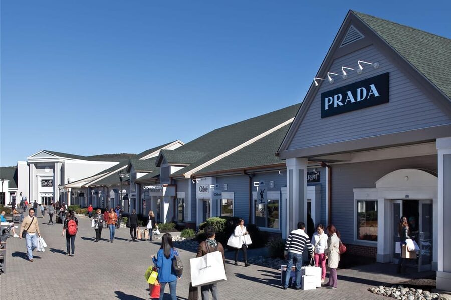 NYC: Woodbury Outlets Private Shopping Tour - Quick Hits at a Glance