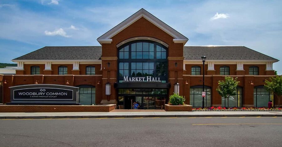 NYC: Woodbury Outlets Private Shopping Tour - Private Pickup From Your Manhattan Location