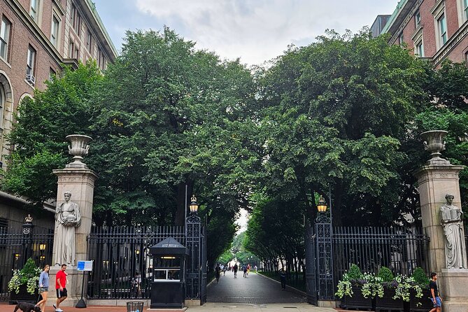Oppenheimer in New York: Upper West Side Walking Tour - Price and value for a 2.5-hour guided history walk