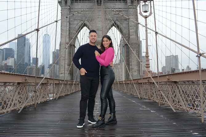 Private Brooklyn Bridge & DUMBO Photoshoot with Pro Photographer - Stop 2: DUMBO streets, cobblestones, and skyline portraits