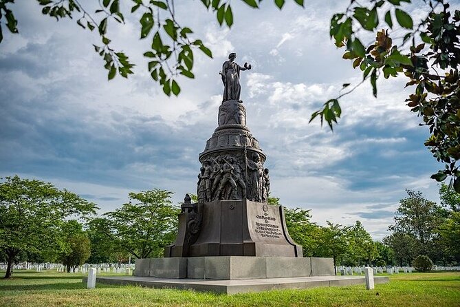 Private Full Day Washington DC Tour from New York City - Arlington National Cemetery and JFK’s gravesite: the start with weight