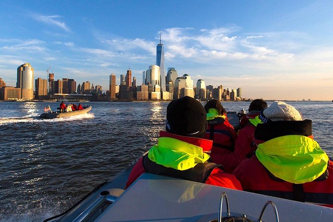 PRIVATE Manhattan Speedboat Tour - Up to 12 passengers - Financial District and Freedom Tower from the Waterline