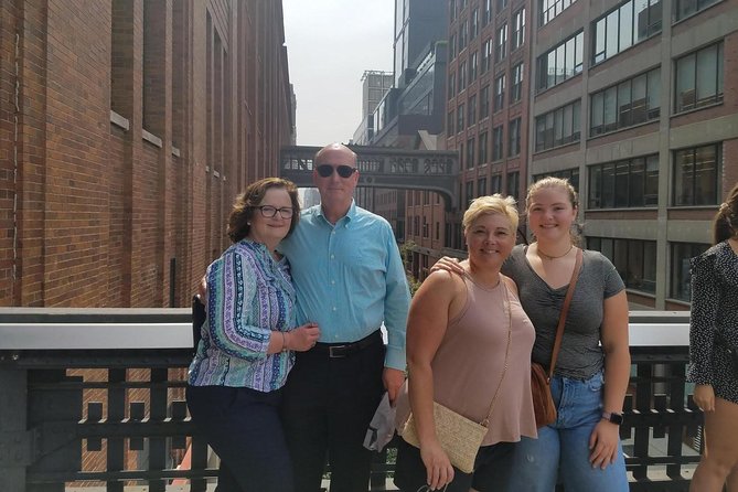 Private Meatpacking District, Chelsea Market, and The Highline Walking Tour - The High Line: 1.45 miles of views and the story behind the park