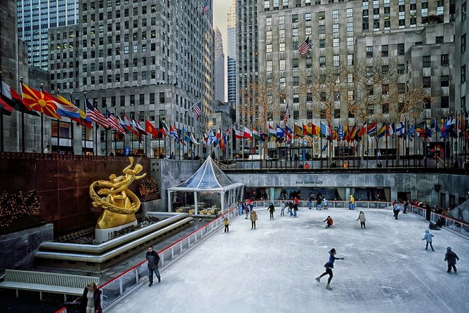 Private New York City Christmas Walking Tour - Price and value: why $80 can be a good deal here