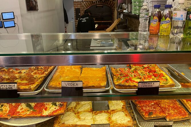 Private New York City Pizza Tasting With a Local - Greenwich Village sights and small detours that make pizza feel local