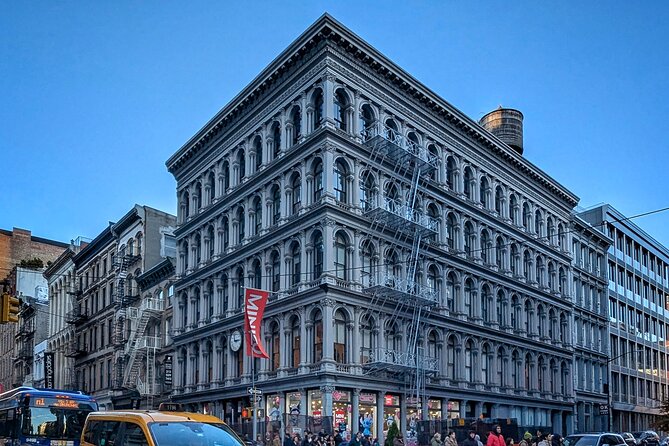 Private NEW YORK CITY Walking Tour - Enjoy NYC Like A Local - Lower Manhattan Stops: St. Paul’s Chapel and the Woolworth Exterior