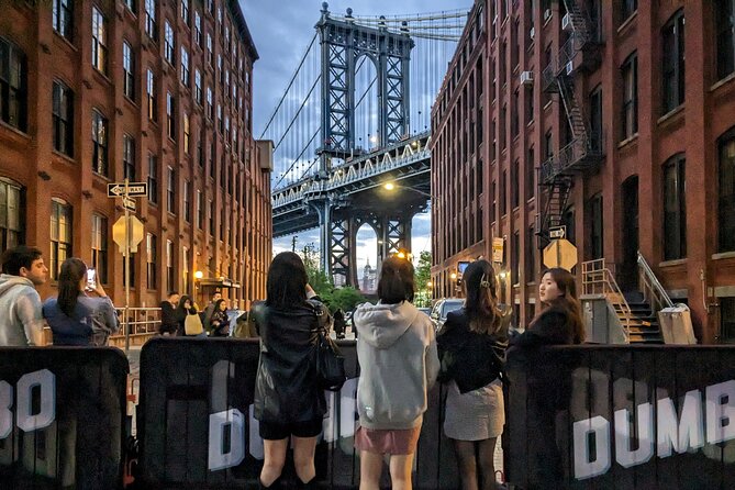 Private NEW YORK CITY Walking Tour - Enjoy NYC Like A Local - From DUMBO to the Brooklyn Bridge: Waterfront Views With Context