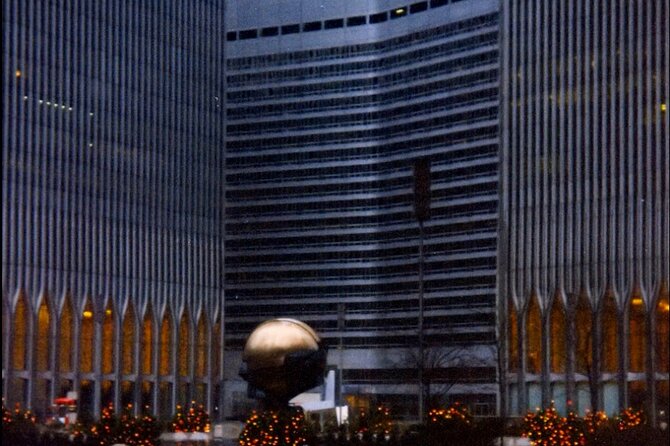 PRIVATE New York Ground Zero Always Remember Walking Tour - Liberty Park and the 9/11 Memorial & Museum grounds: what to look for