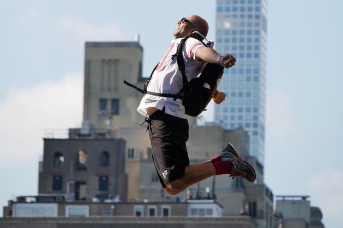 Private NYC Walking or Biking tour in German - Price and value for $1,700 per group up to 8