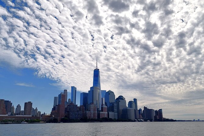 Private Sailboat Guided Tour of New York City - Price and value: what $32 buys you on the water