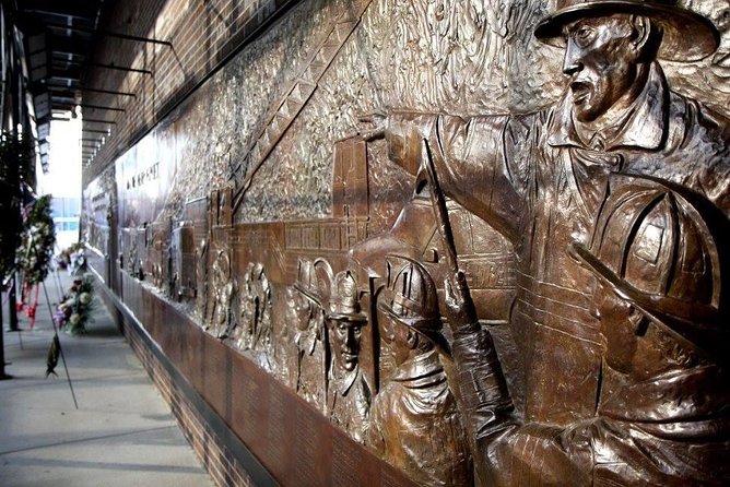 Private September 11 Memorial, Downtown Wall Street Tour - Wall Street Proper: Name Origins, Stock Exchange Area, and Power Addresses