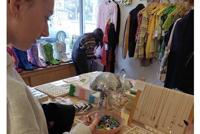 Private Teen + Young Adult Second-Hand Shopping in New York City - ZTrend stop: try-on time, budget hunting, and what to bring