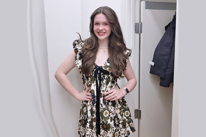 Private Teen + Young Adult Second-Hand Shopping in New York City - The guide makes the difference (Suzanne, in particular)