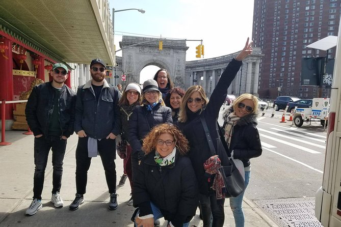 Private Tour of Soho, Chinatown, and Little Italy - Chinatown street notes: temples, dim sum, and old corners