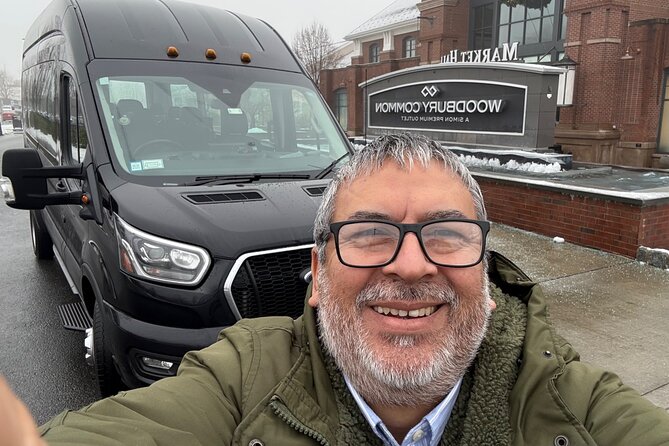 Private Transportation for Families and Groups in NYC 4 to 5 Hours - Private door-to-door rides across NYC and New Jersey