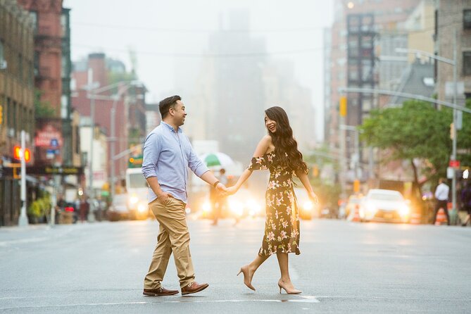 Private Vacation Photography Session with Local Photographer in NYC - Brooklyn Bridge and DUMBO: skyline drama, better pacing