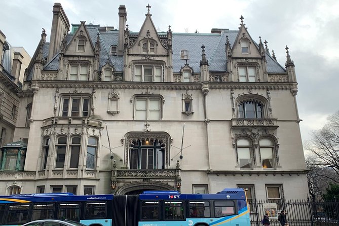 Private Walking Tour: 5th Avenue and the Gilded Age Mansions - Alice in Wonderland statue: the quick reset you actually need