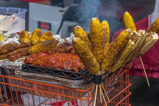 Queens Corona’s Culinary Essentials Tour - Pit-roasted goat brunch with neighborhood families