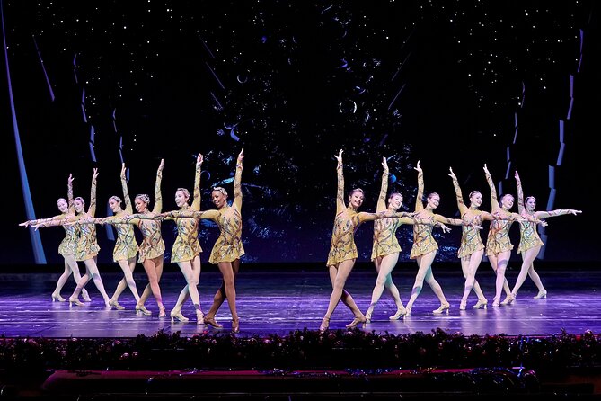 Radio City Christmas Spectacular Starring the Rockettes Ticket - Getting there: subway, bus, and the easiest walking routes