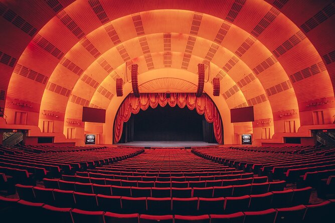 Radio City Music Hall Tour Experience - Timing: When to Book and How Venue Season Can Affect Your Tour