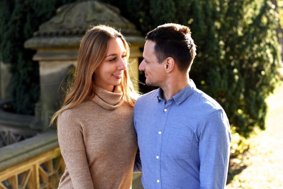 Romantic Photoshoot Experience for Couples in New York - Where the Session Starts: 2 Water St (The Dakota) or Brooklyn