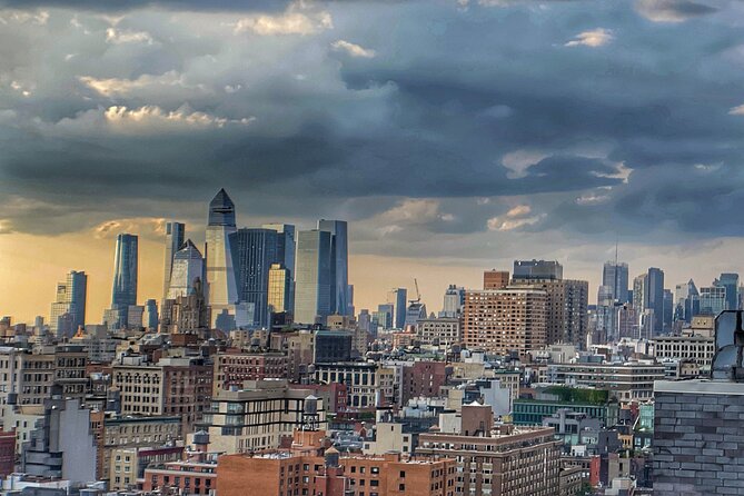 Rooftop, Bar & Speakeasy Soirée - Downtown Manhattan at 6:00 pm: what this 3-hour night walk feels like
