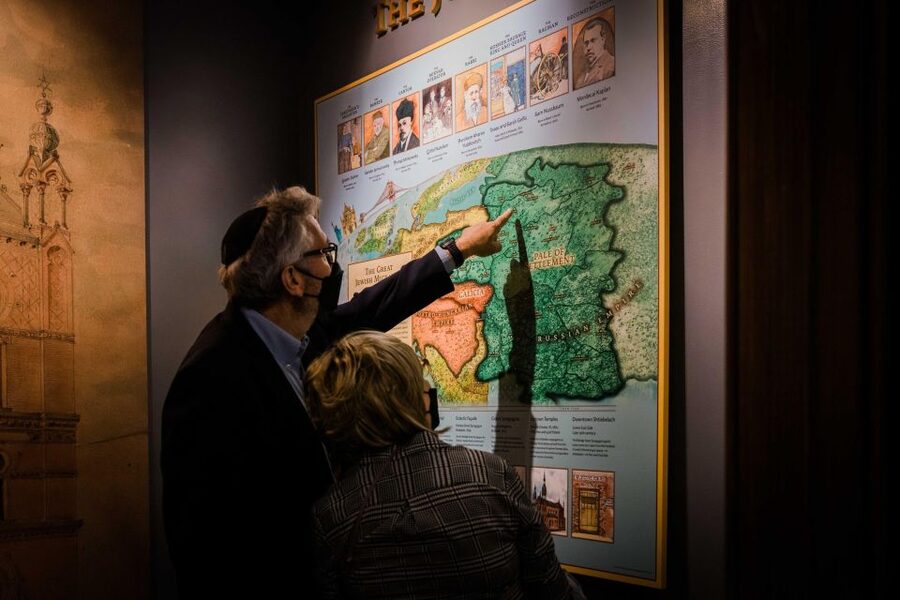 Self-Guided Tour of the Museum at Eldridge Street - Who This Fits Best—and Who Might Want More Guidance