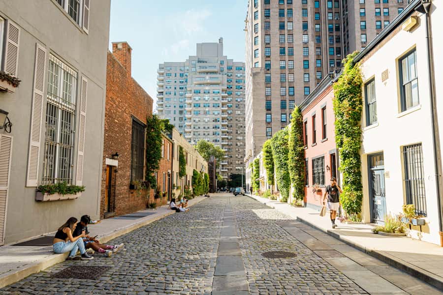 Shopping Tour of Fashion-Rich Soho, New York - Timing, Pacing, and How to Not Miss the Good Stuff