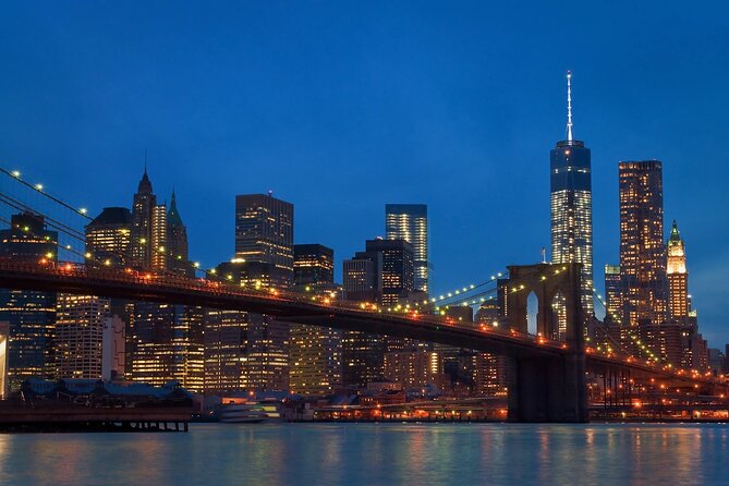 Skyline Night Bus Audio Narrated Tour Experience - Why a night bus tour works so well in NYC