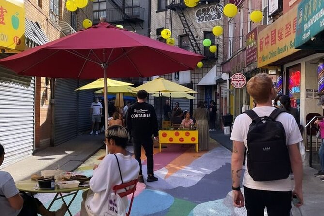 Snack Attack NYC: Text Message-Guided Private Food Walking Tour - Meeting at 2 Doyers St and finishing near Spring Street Park