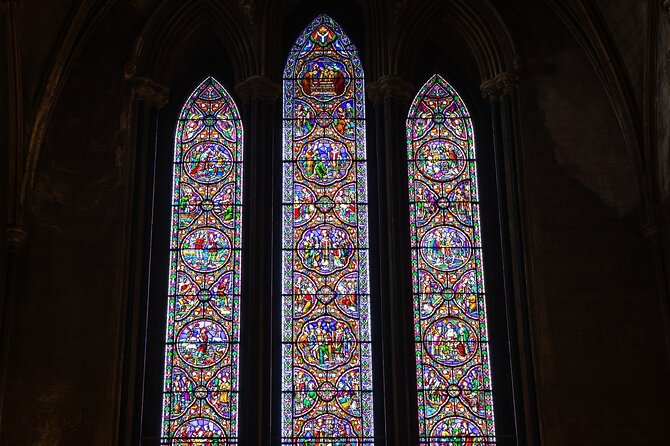 St Patrick's Cathedral Official Holiday Tour - Kids’ version and family-friendly pacing