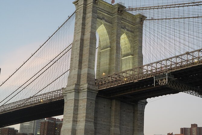 Starship Cityscape Express Sightseeing Cruise - Brooklyn Bridge views and the final sweep past downtown
