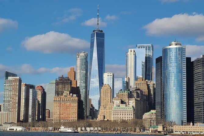 Statue of Liberty Direct Sightseeing Cruise from Brooklyn Bridge - Weather, Delays, and the Real-World Risk of NYC