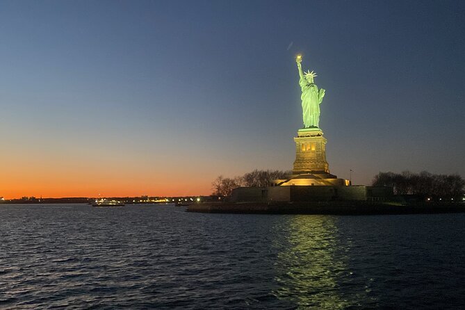 Statue of Liberty Ellis Island Cruise with One World Trade Ticket - Practical tips: seats, photos, and what to do onboard