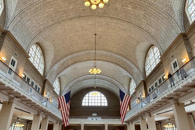 Statue of Liberty & Ellis Island - Exclusive Guided Tour - Key points at a glance