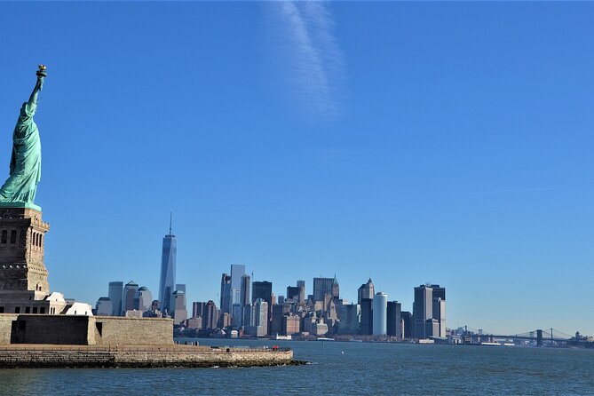 Statue of Liberty Express Roundtrip Ferry Ticket - Optional Add-On: 9/11 Memorial With a Tour Guide