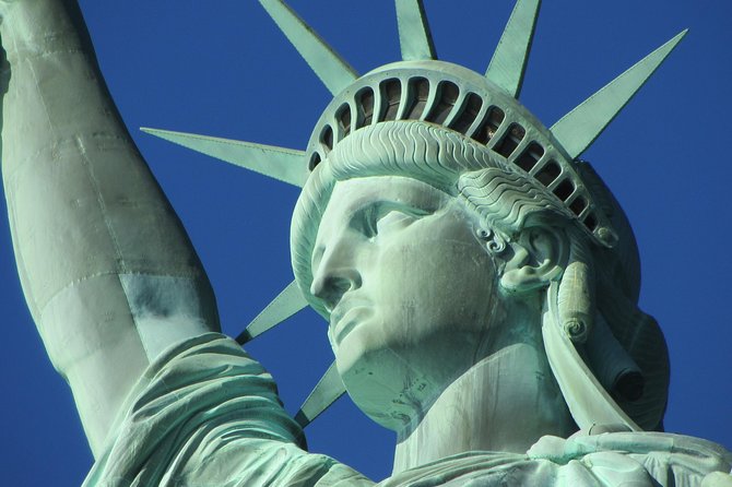 Statue of Liberty & Pre-Ferry Express Tour - Meeting at 24 State St and finding your group quickly