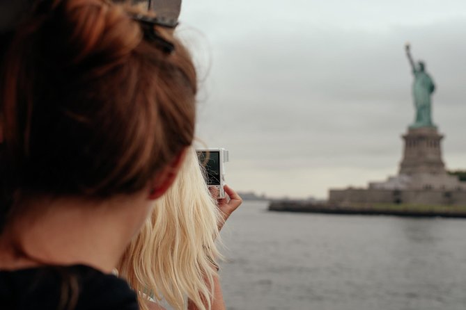 Statue of Liberty Roundtrip Ferry ticket - Weather and Timing: Why Heat Can Change Everything