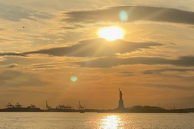 Statue of Liberty Sightseeing Cruise 60 Min - Why this one-hour Statue of Liberty cruise fits NYC schedules